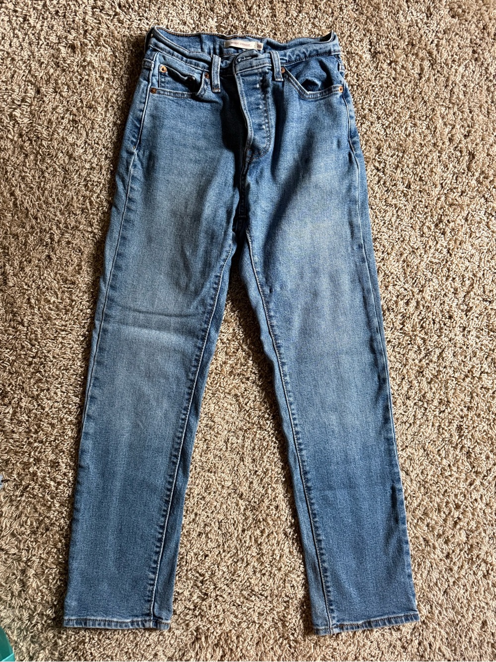 Levi's Women’s Wedge Straight Medium Blue Denim Jeans